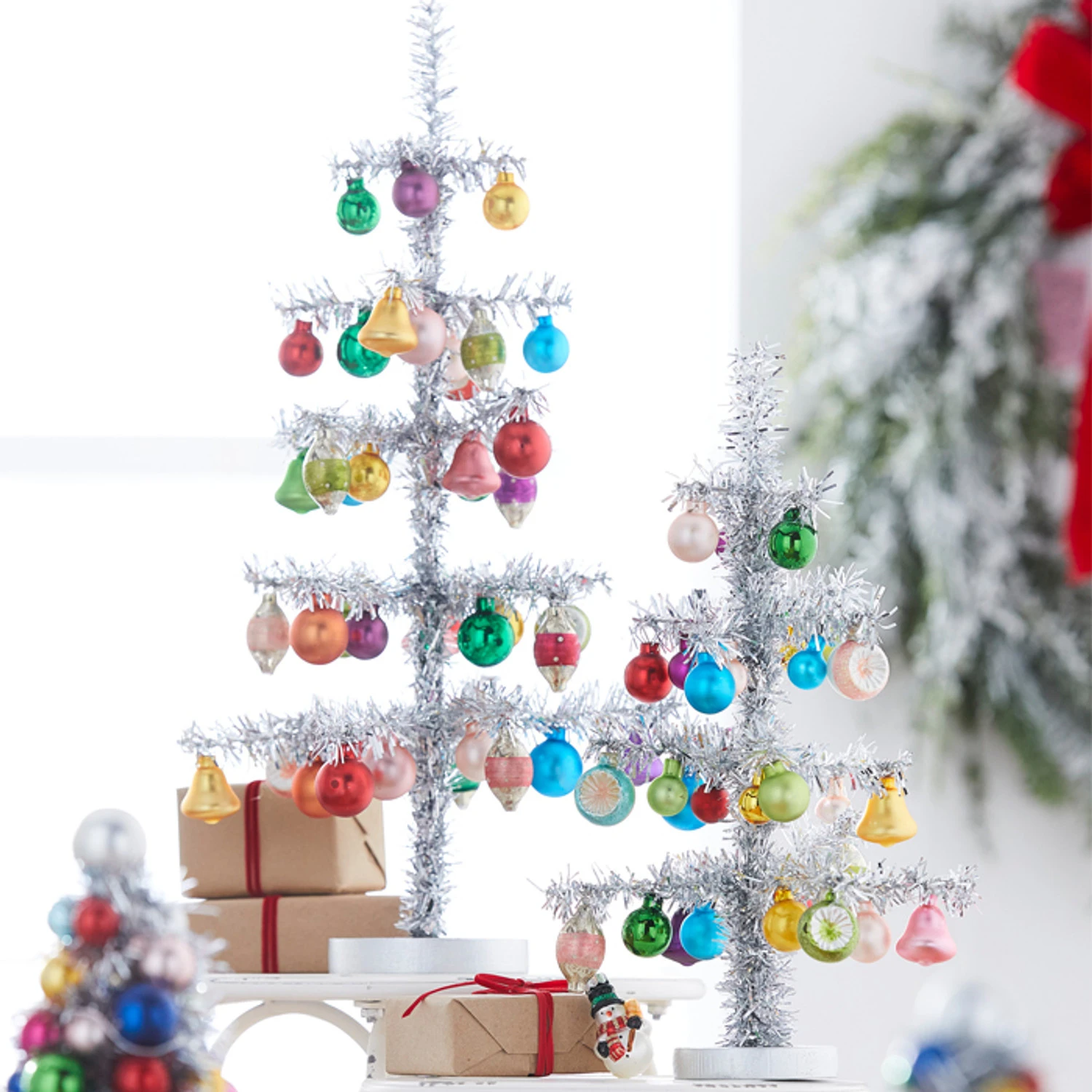 Raz 14" Or 19.5" Vintage Tinsel Tree With Ornaments Christmas Decoration 3 Raz 14" Or 19.5" Vintage Tinsel Tree With Ornaments Christmas Decoration